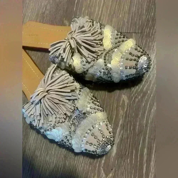 lani embellished room slip on - Picture 6 of 7